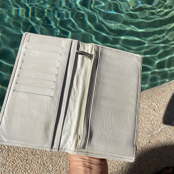 Chanel Cambon wallet - Picture 7 of 9